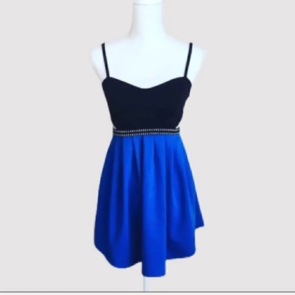 Urban Outfitters Silence + Noise Cut Out Dress